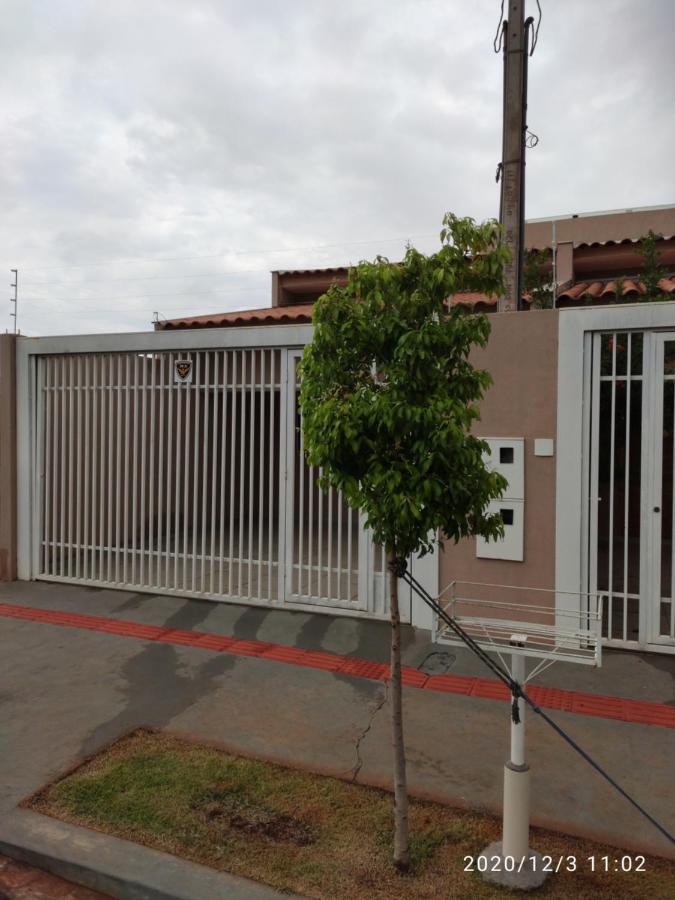 Casa Aconchegante Perto Da Uel Villa ลอนดริน่า ภายนอก รูปภาพ